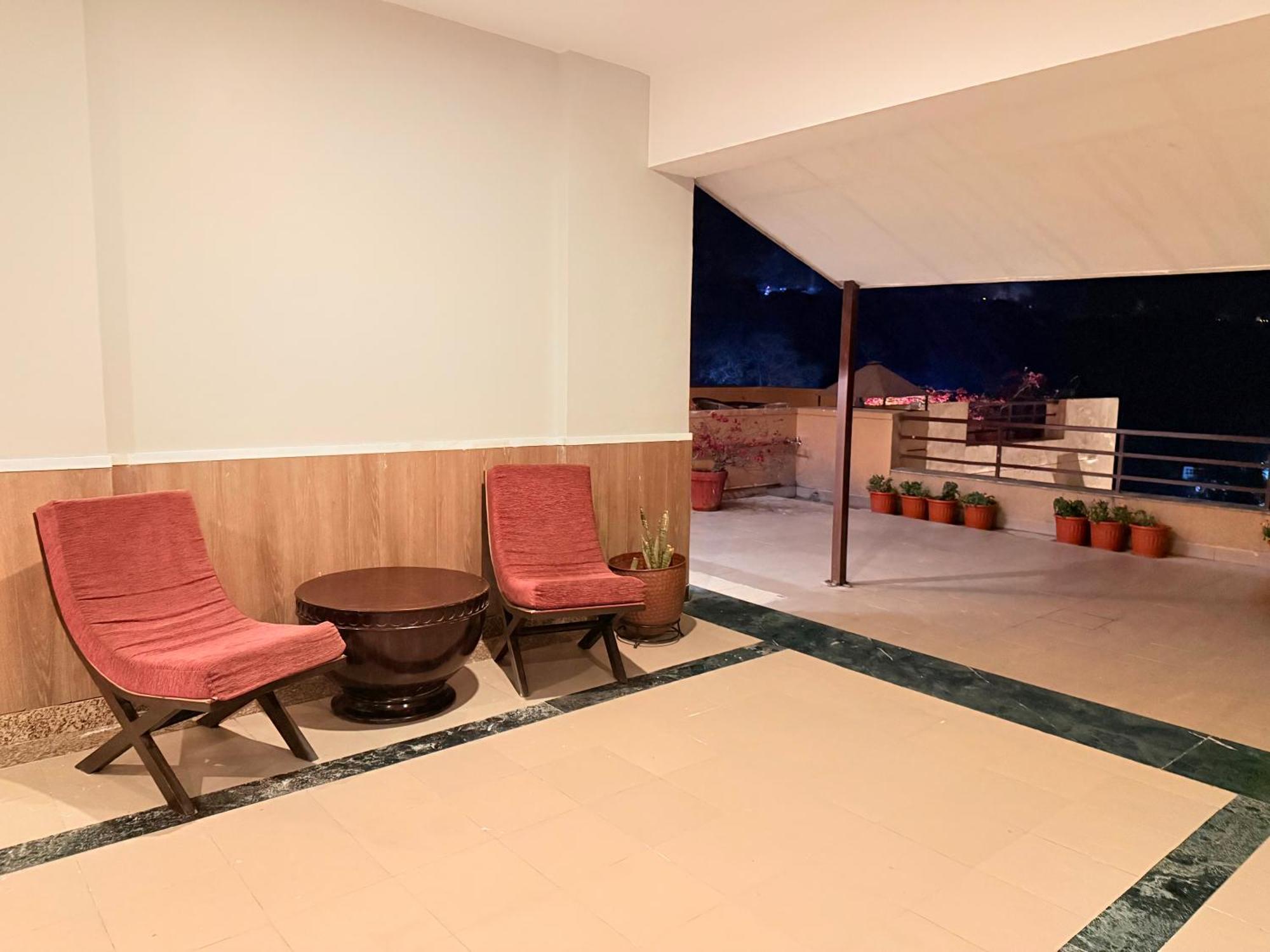 Luxury Aloha Majestic Apartments Rishikesh Exterior photo