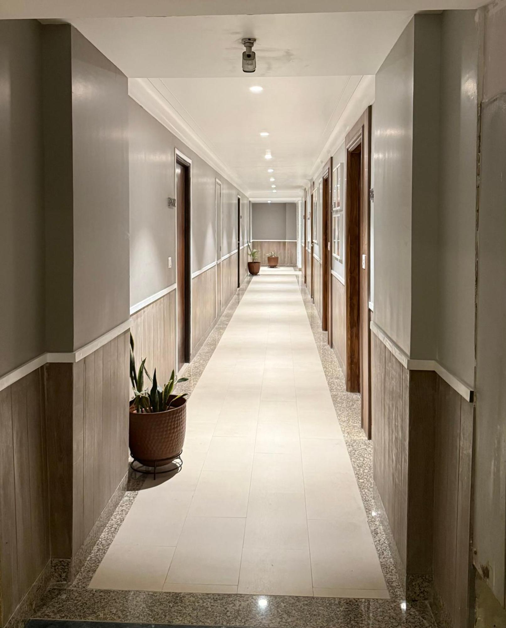 Luxury Aloha Majestic Apartments Rishikesh Exterior photo