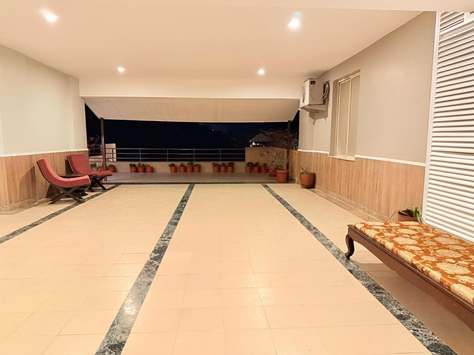 Luxury Aloha Majestic Apartments Rishikesh Exterior photo